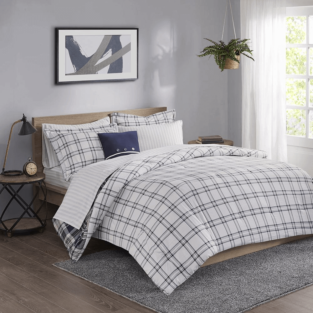 6 Piece Comforter Set with Bed Sheets - 3